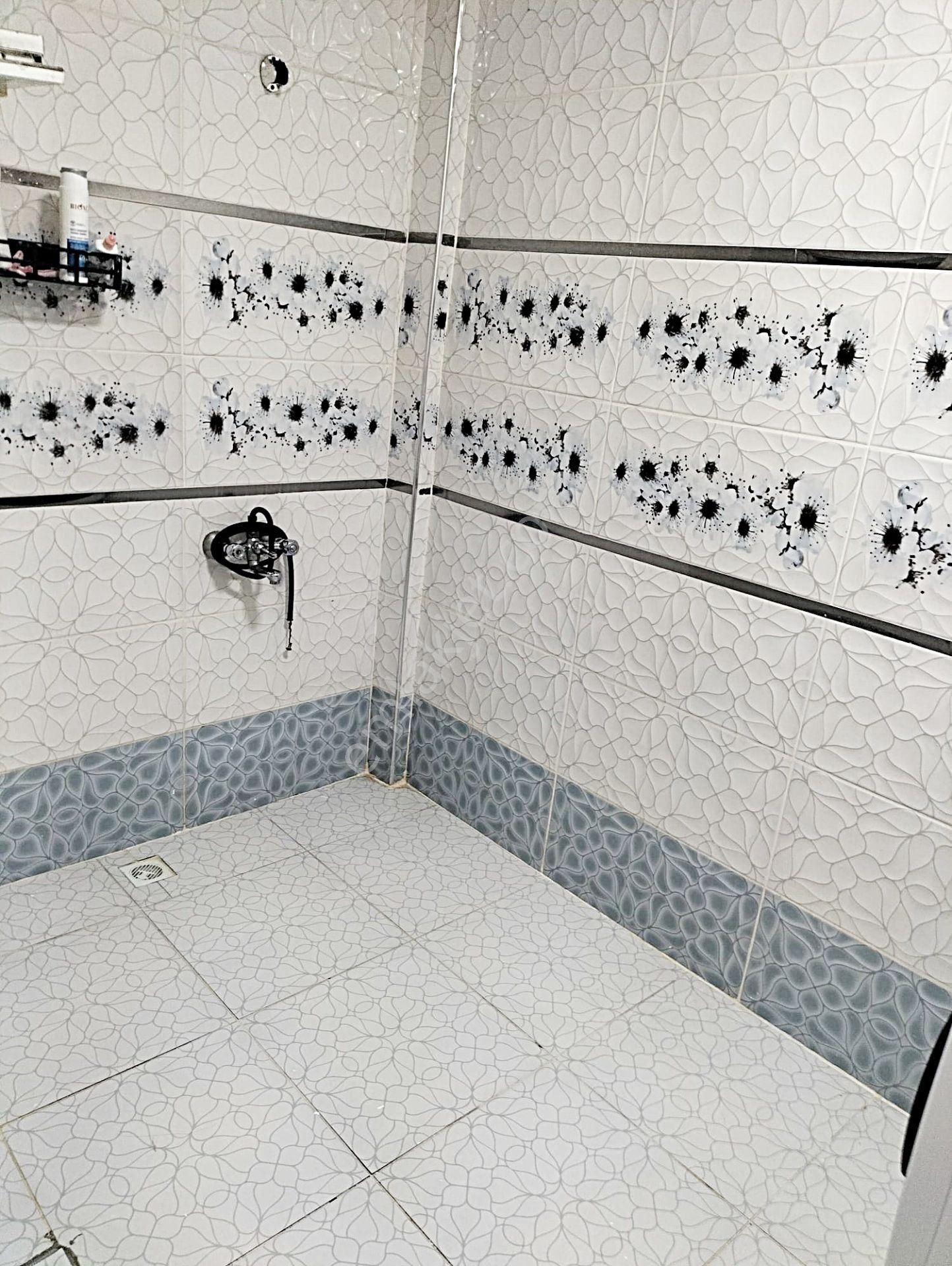 Özevlerde Hastane Metr Yanı Başında Arakat Krediye Uygun İskanlı - Görsel 23