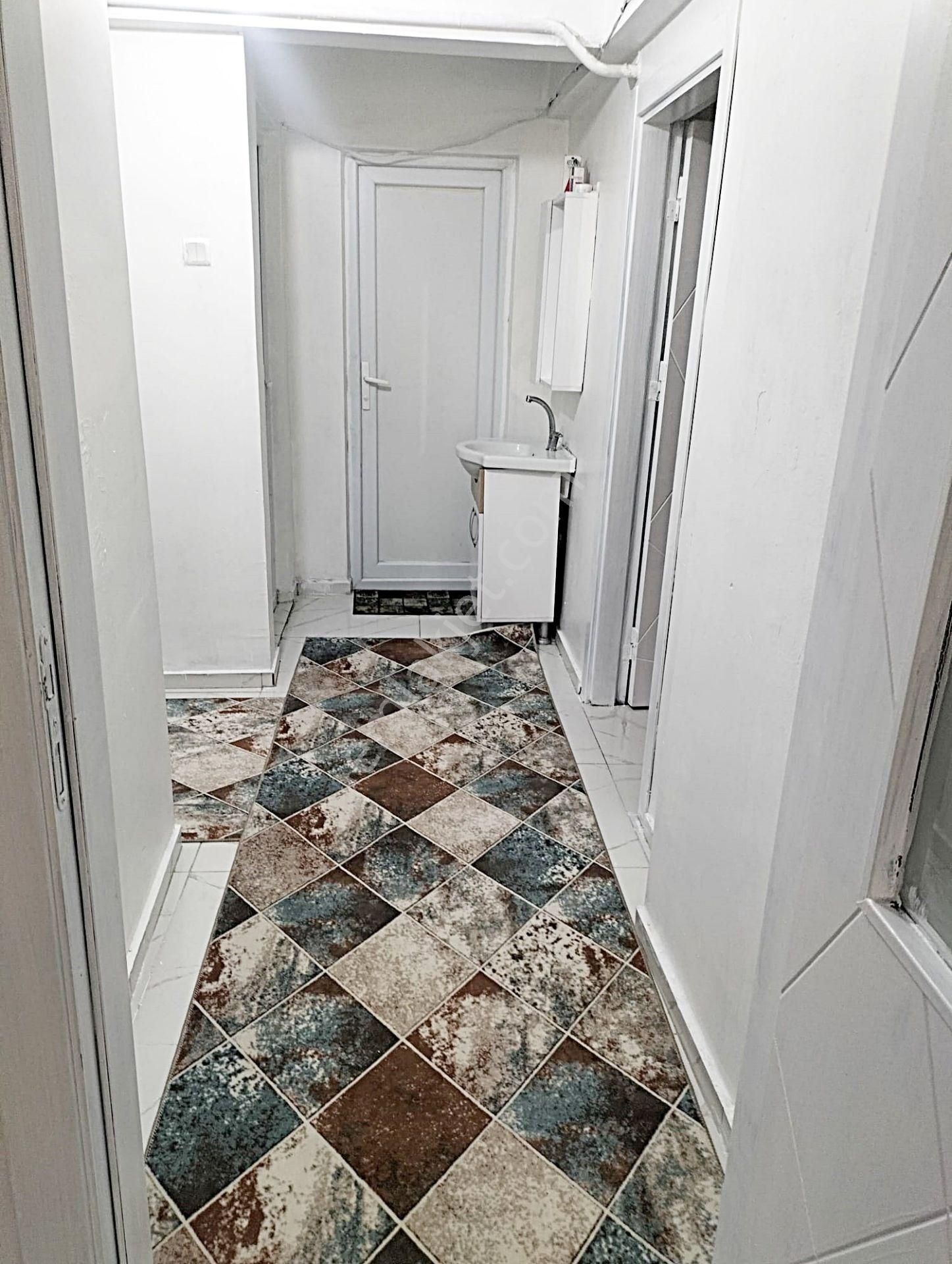 Özevlerde Hastane Metr Yanı Başında Arakat Krediye Uygun İskanlı - Görsel 25