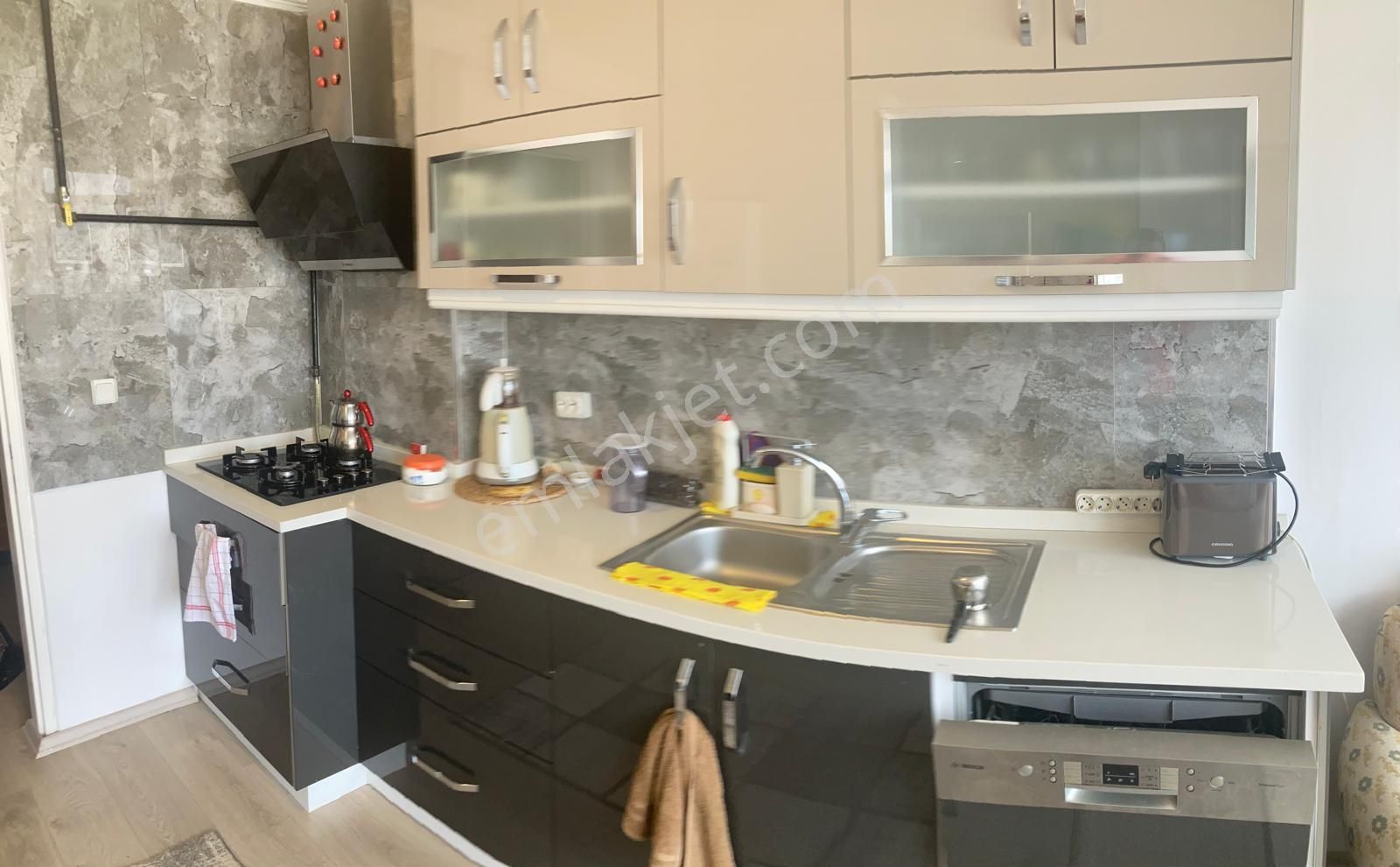 Mim Emlak’tan Mimkent’te Lüks 3+1 Deniz Manzaralı Daire - Görsel 9