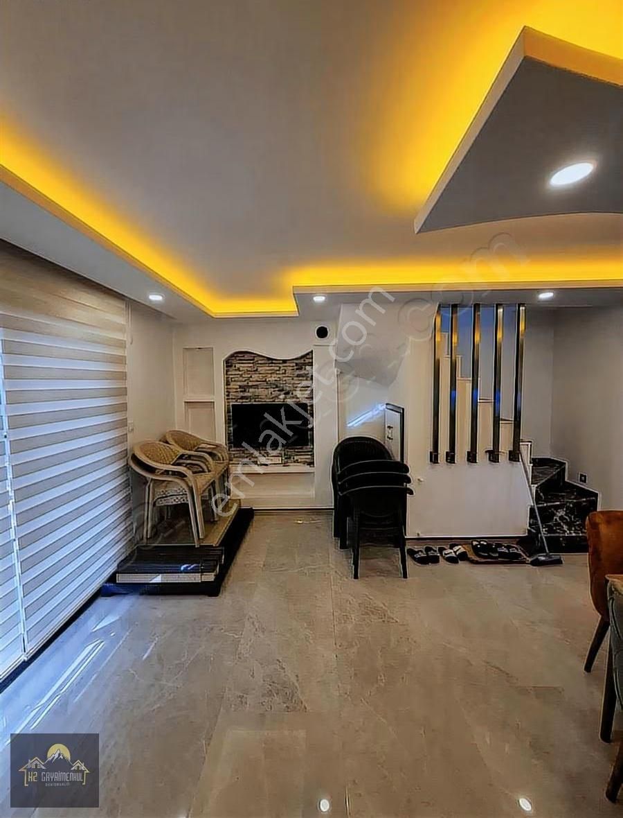 Kuşadası Davutlar Sahilde Denize 350 Metre Mesafede 3+1 Villa - Görsel 25