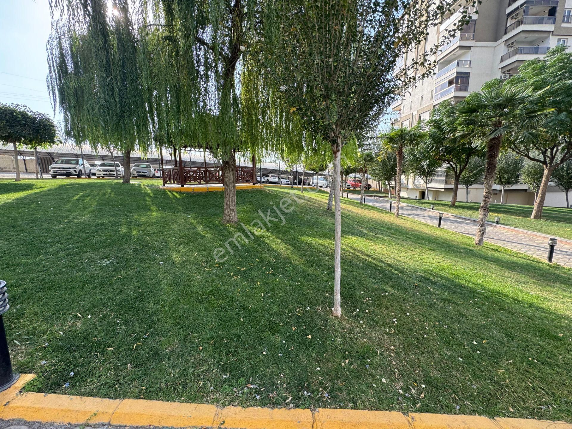 Yaşarsoy Gyodan Ataşehir Prestij Sitesi 4+1 Peyzaj Cepheli Daire - Görsel 34