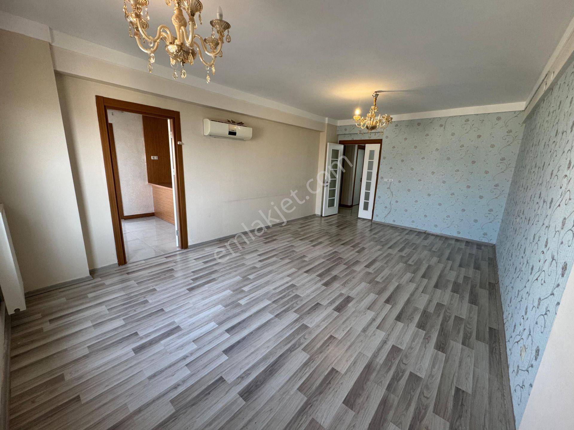 Yaşarsoy Gyodan Ataşehir Prestij Sitesi 4+1 Peyzaj Cepheli Daire - Görsel 2