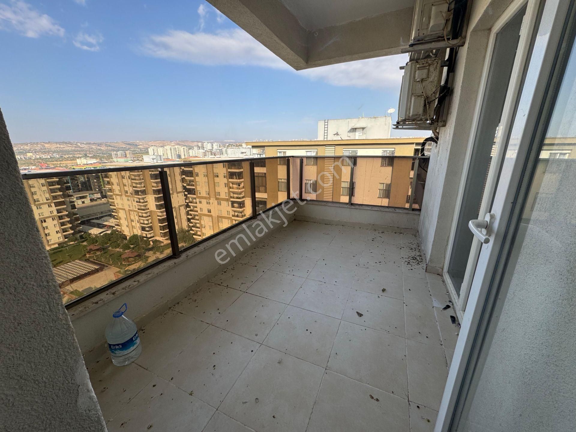 Yaşarsoy Gyodan Ataşehir Prestij Sitesi 4+1 Peyzaj Cepheli Daire - Görsel 15