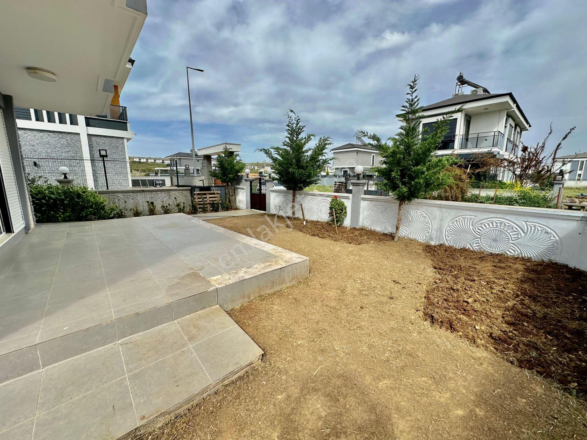 Didim Efeler Mah. 245 M2 Arsa İçerisinde 3+1 Ful Eşyalı Bahçeli Tam Müstakil Villamız Satışdadır - Görsel 8