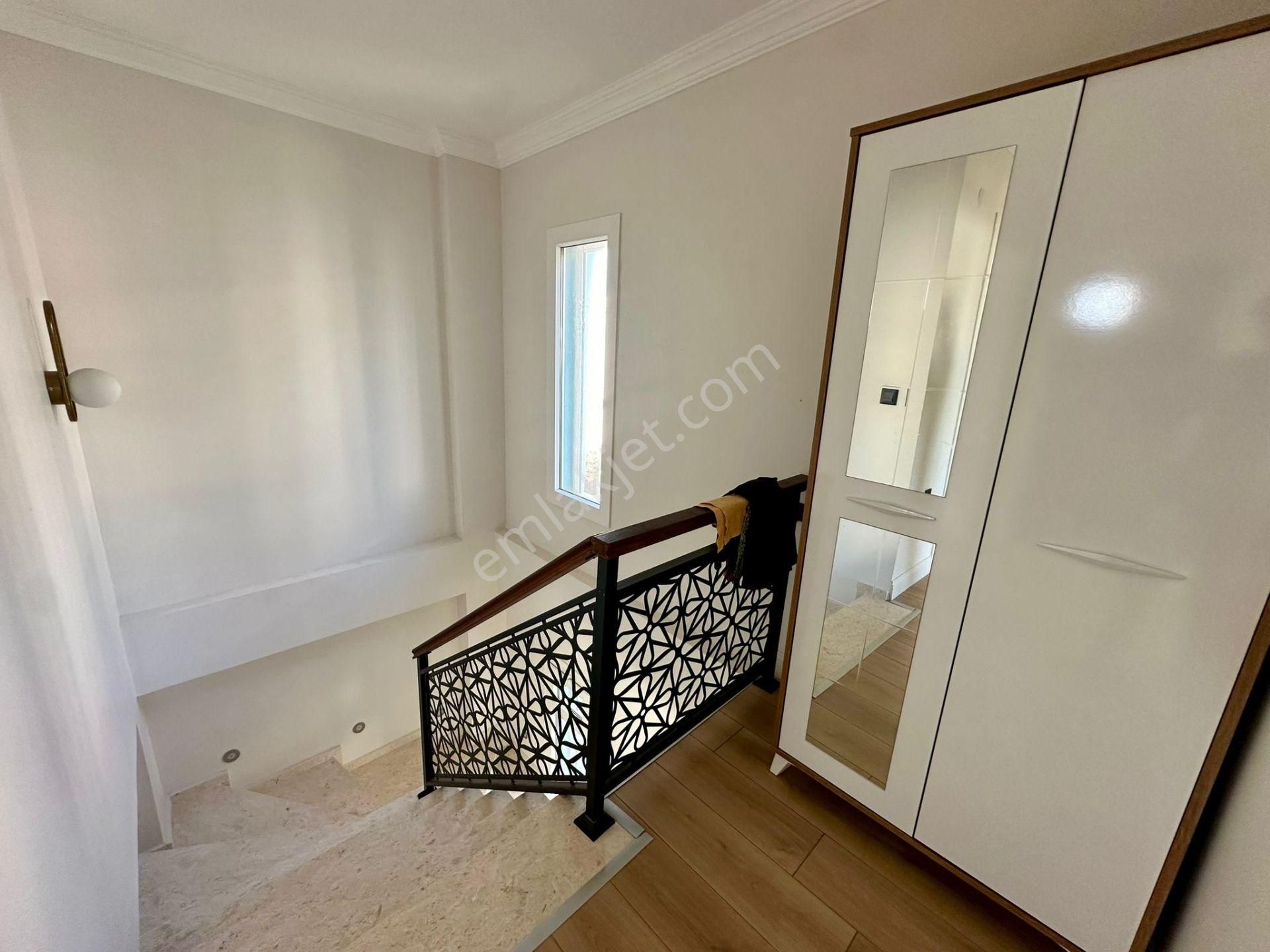 Didim Efeler Mah. 245 M2 Arsa İçerisinde 3+1 Ful Eşyalı Bahçeli Tam Müstakil Villamız Satışdadır - Görsel 26