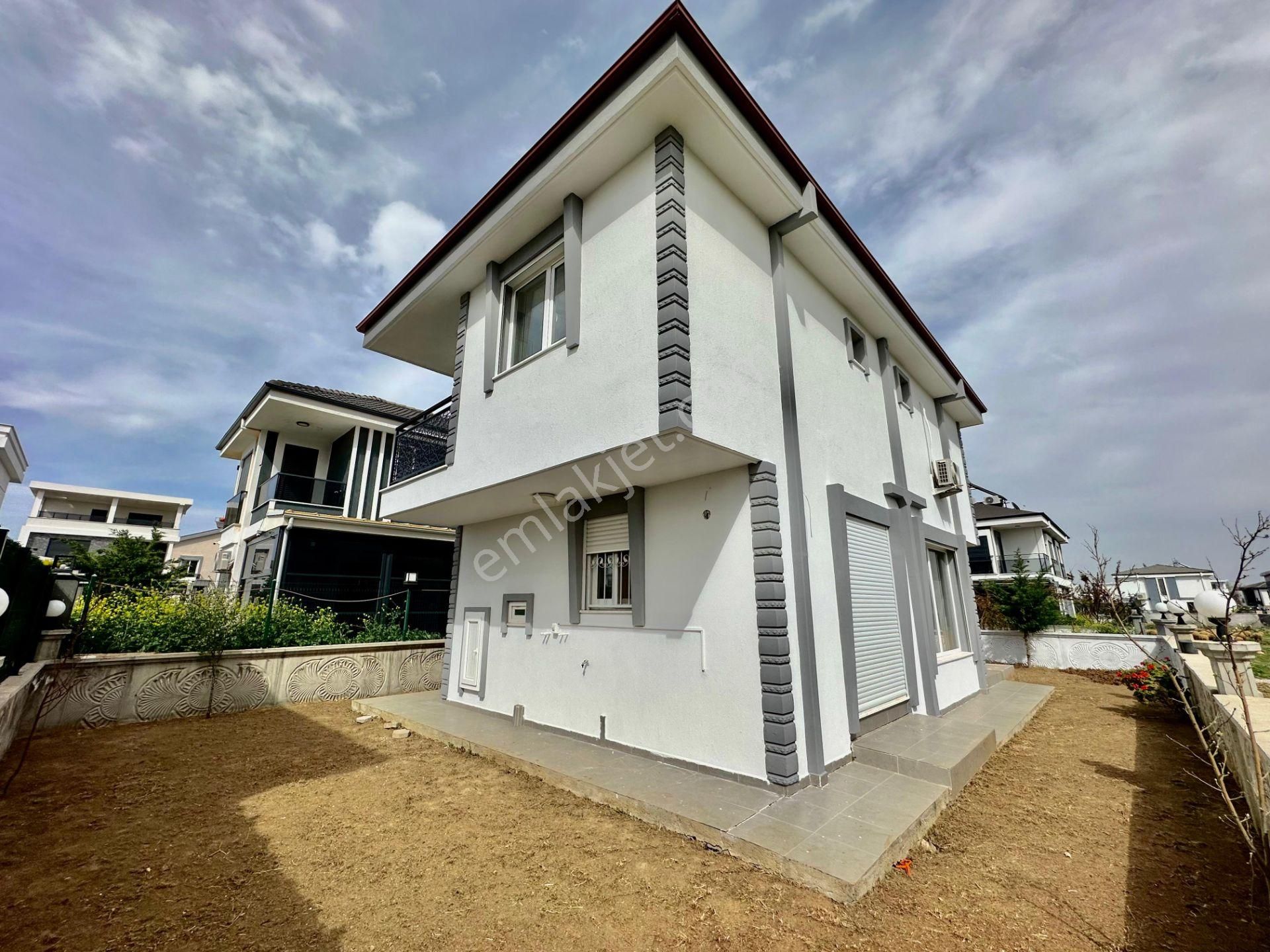 Didim Efeler Mah. 245 M2 Arsa İçerisinde 3+1 Ful Eşyalı Bahçeli Tam Müstakil Villamız Satışdadır - Görsel 3