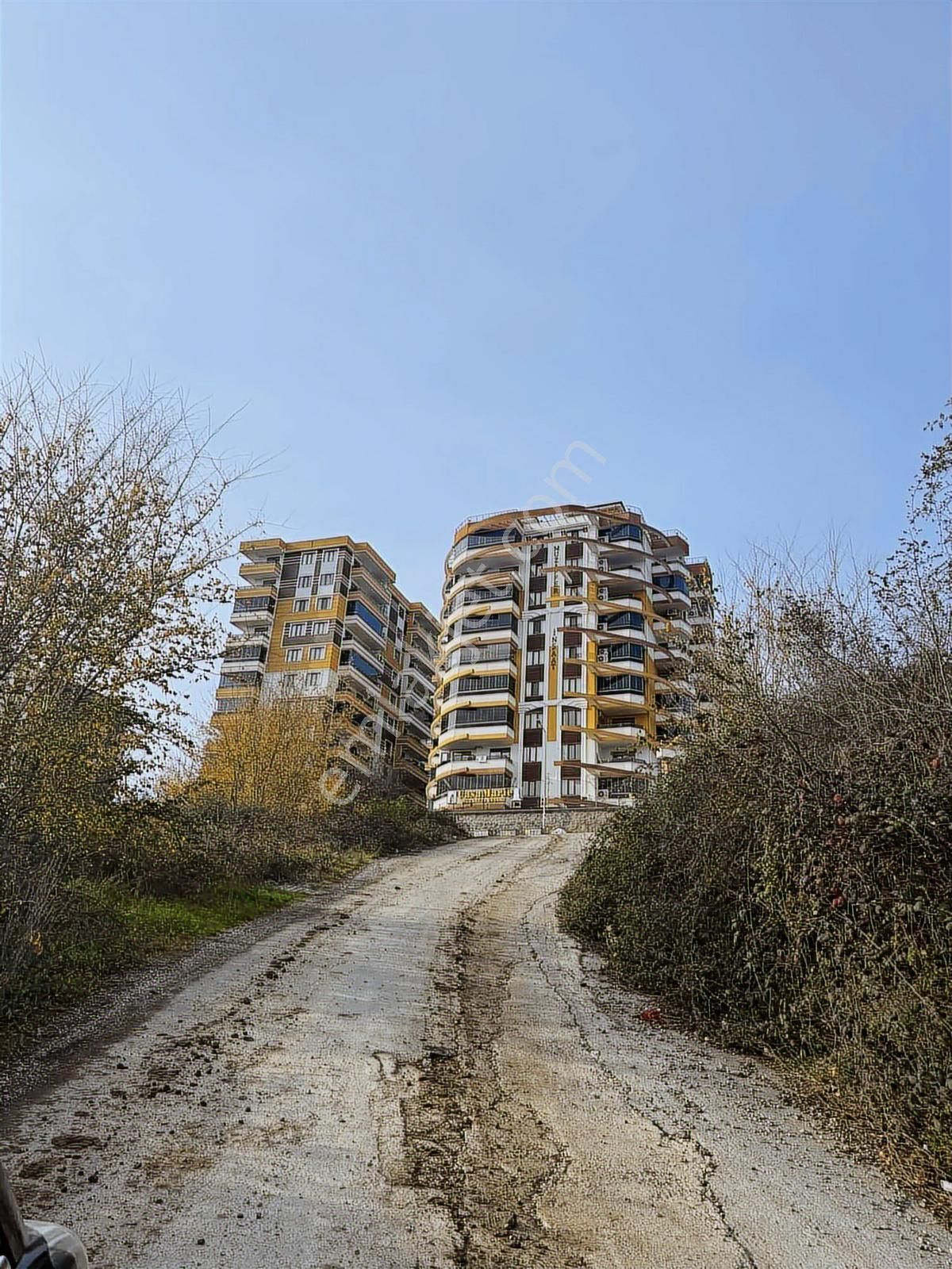 Yalıncak Mahallesi Casamaria Sitesi