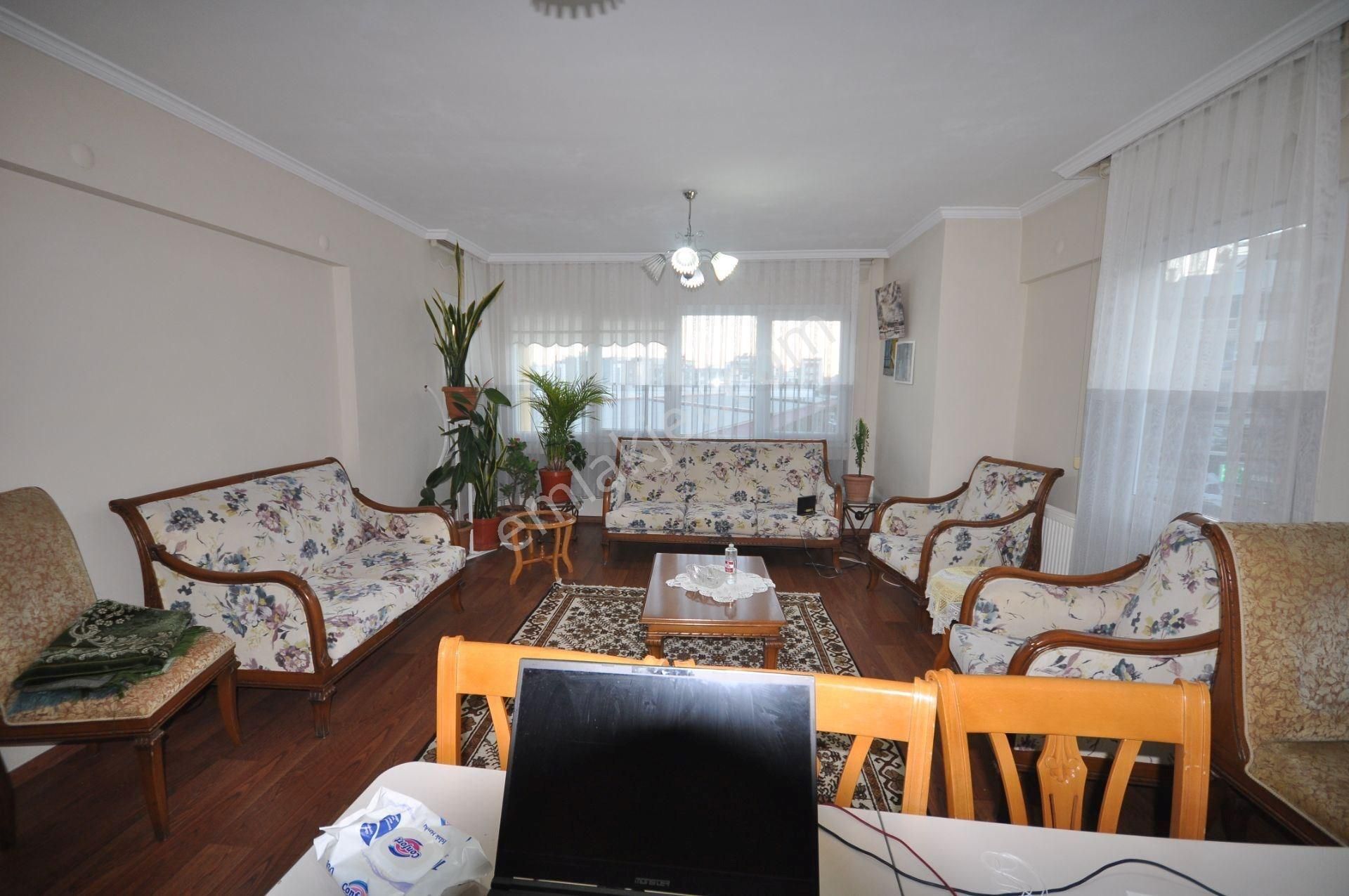 Söke Çarşamba Pazarı Karşısı Satılık 3+1 Daire - Görsel 6