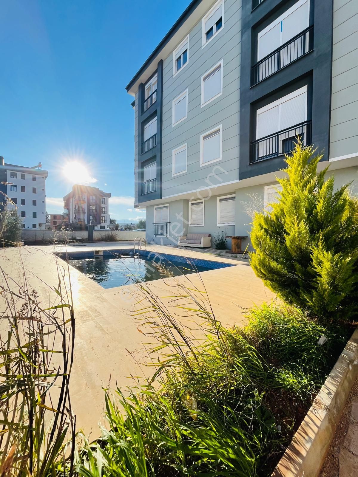 Demirelde Havuzlu Katta Kiralık Güney Cepheli Fırsat Daire - Görsel 16