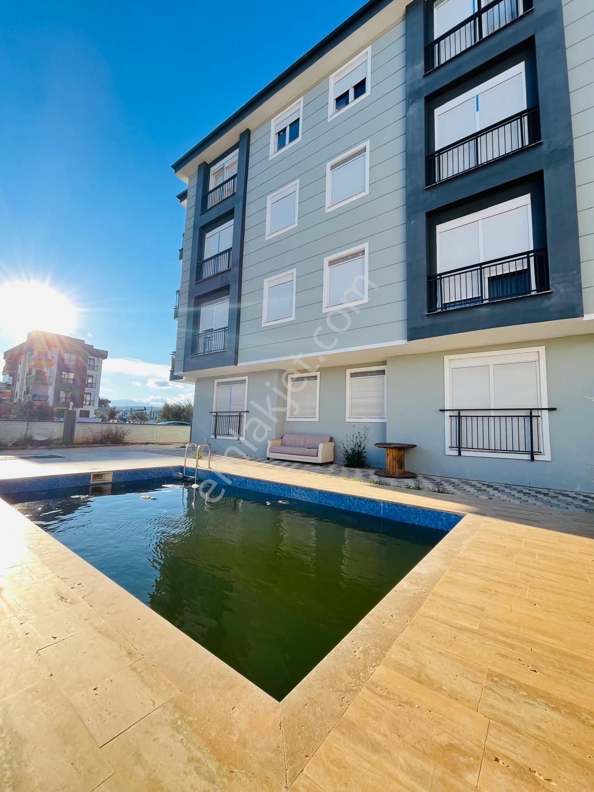 Demirelde Havuzlu Katta Kiralık Güney Cepheli Fırsat Daire - Görsel 15