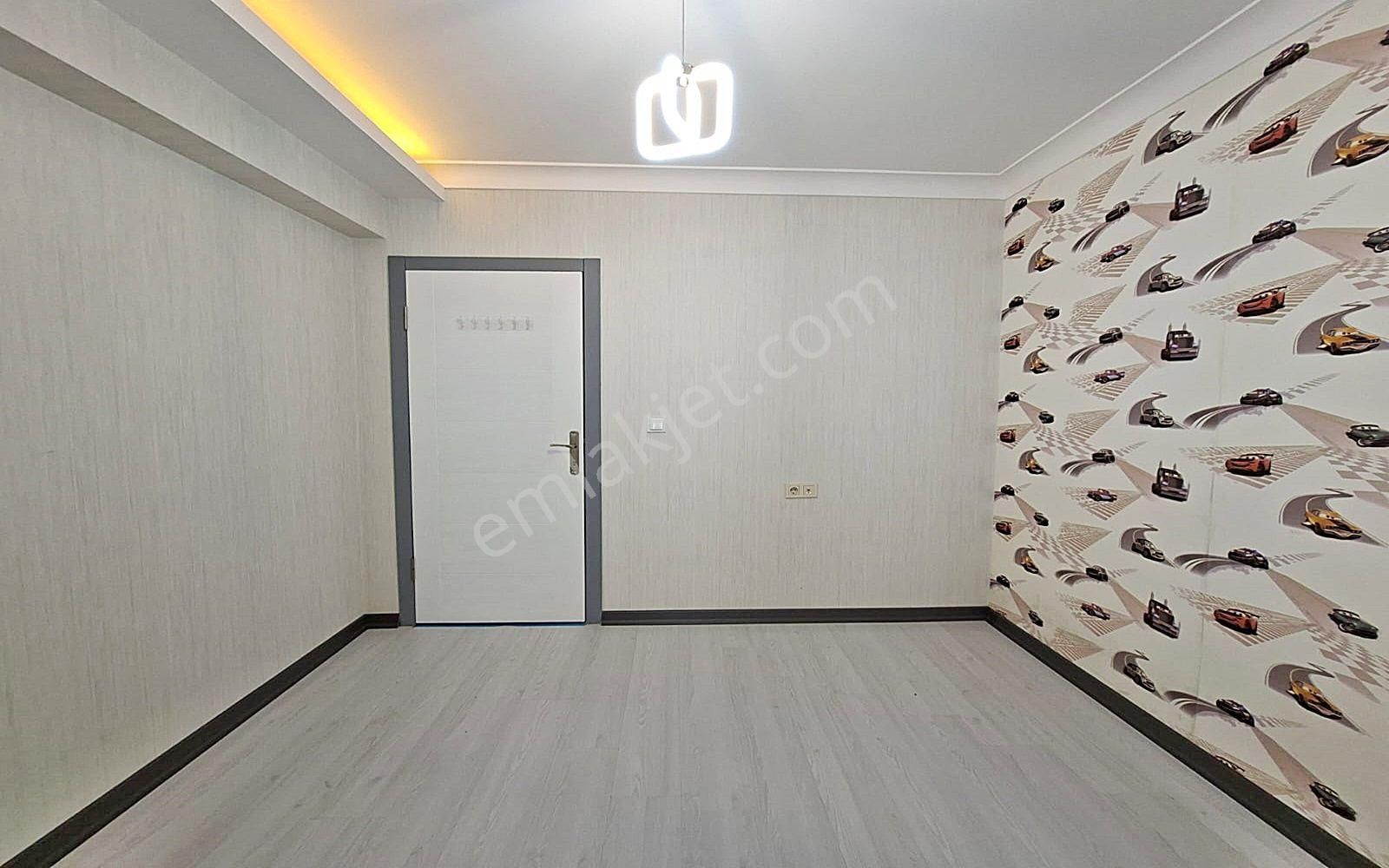 Hisar'da 4+1 Katta Cadde Yakını Estetik Dekorlu !!! - Görsel 18