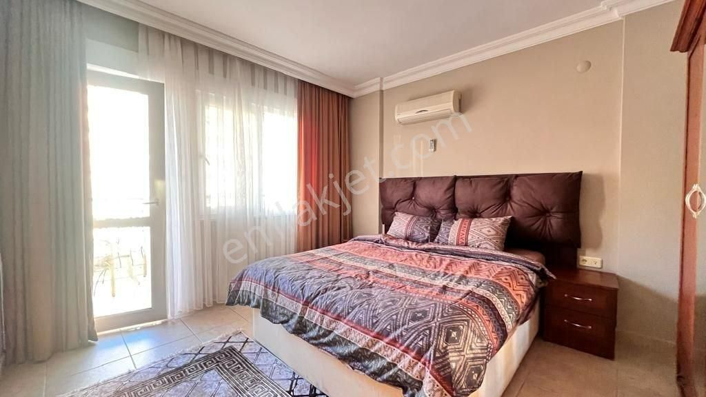 Alanya Güllerpinarı’nda Merkezi Konumda, 2+1 Eşyalı Daire - Görsel 5