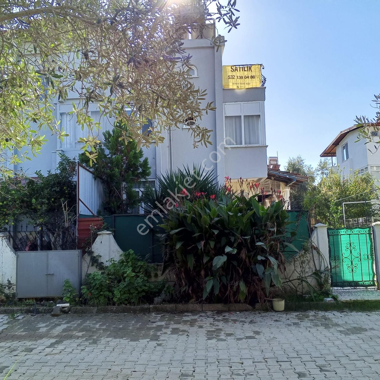 Stoptan Denize 200 Metre Mesafede Satılık Villa - Görsel 3