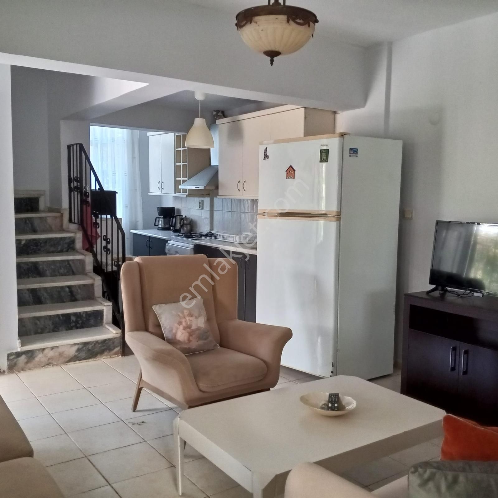 Stoptan Denize 200 Metre Mesafede Satılık Villa - Görsel 13