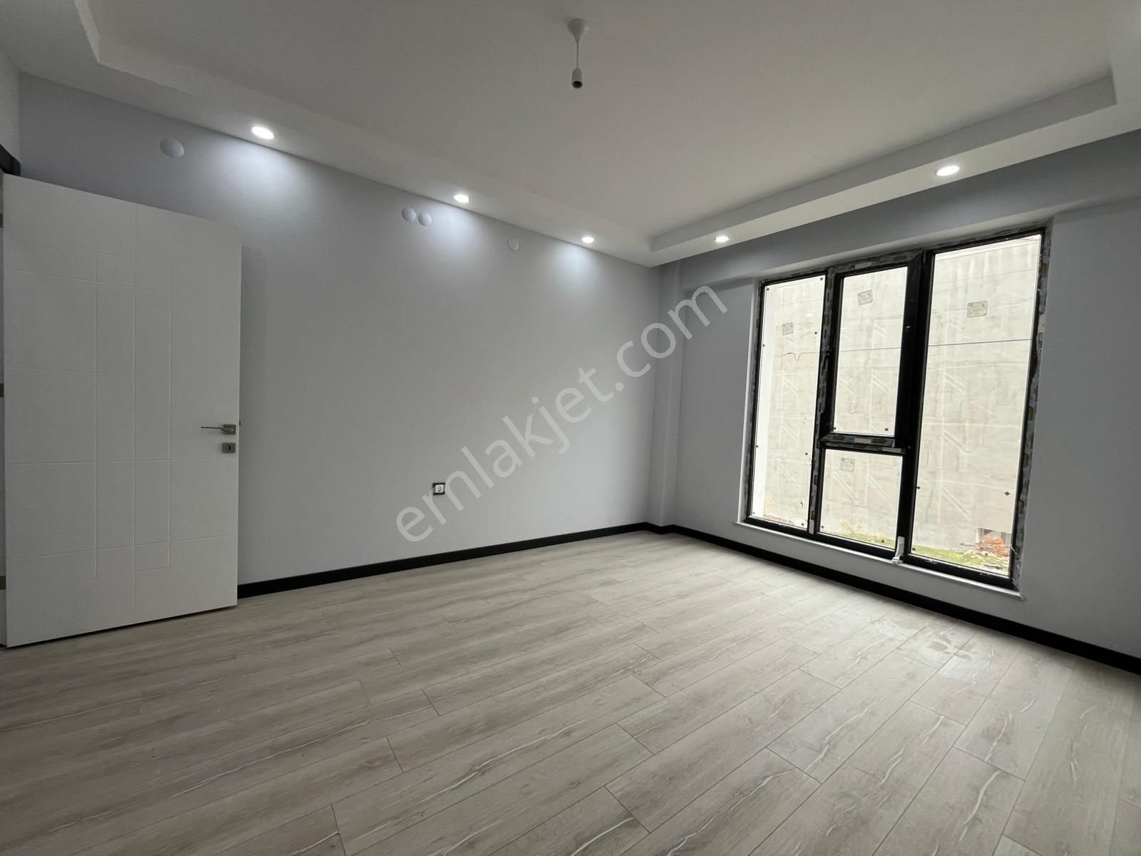 Tuncay Kartal'dan Çamlıca Mh Tombakzade Cd Yakını Özel Garajlı 3+1 - Görsel 25