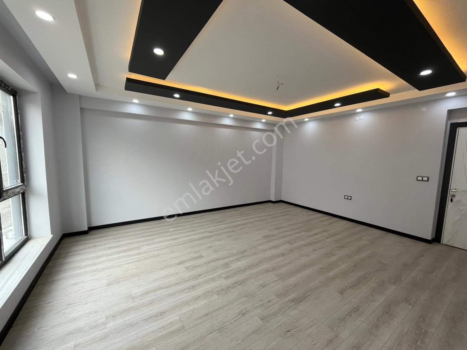 Tuncay Kartal'dan Çamlıca Mh Tombakzade Cd Yakını Özel Garajlı 3+1 - Görsel 5