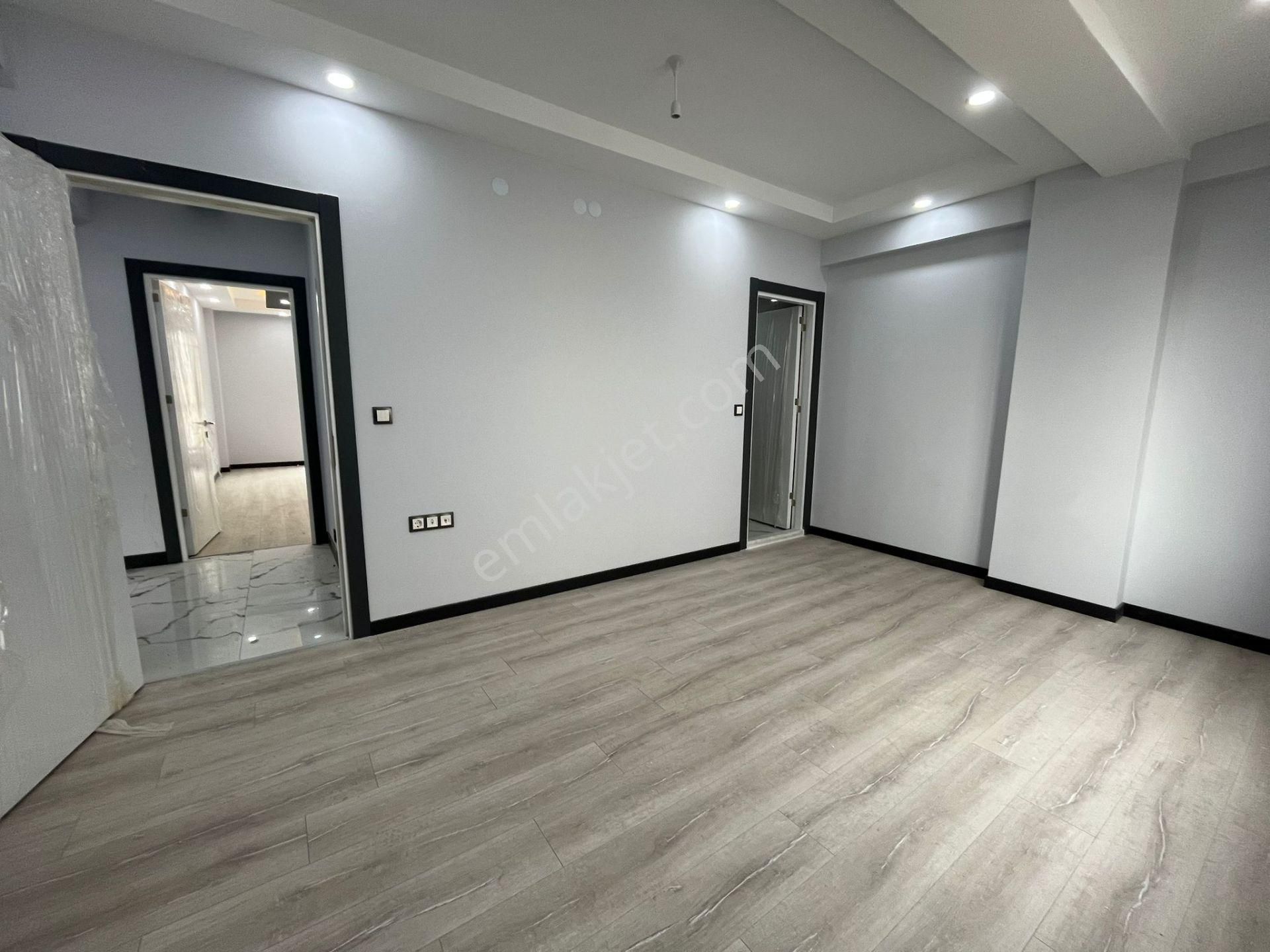 Tuncay Kartal'dan Çamlıca Mh Tombakzade Cd Yakını Özel Garajlı 3+1 - Görsel 12