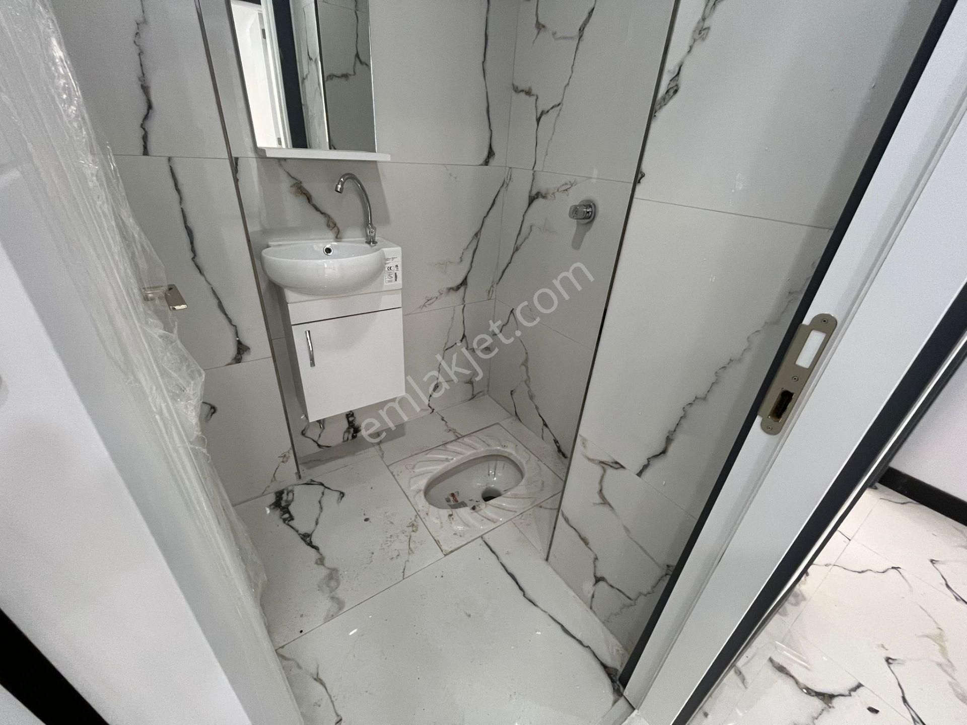 Tuncay Kartal'dan Çamlıca Mh Tombakzade Cd Yakını Özel Garajlı 3+1 - Görsel 21