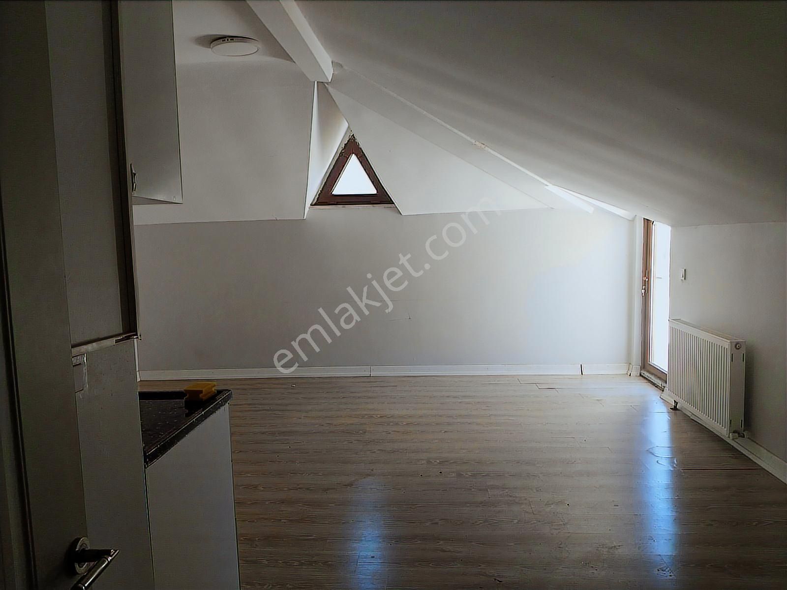 Adnan Kahveci Mahallesinde Kelepir 3+1 Dublex Daire 5.300.000 Tl - Görsel 15