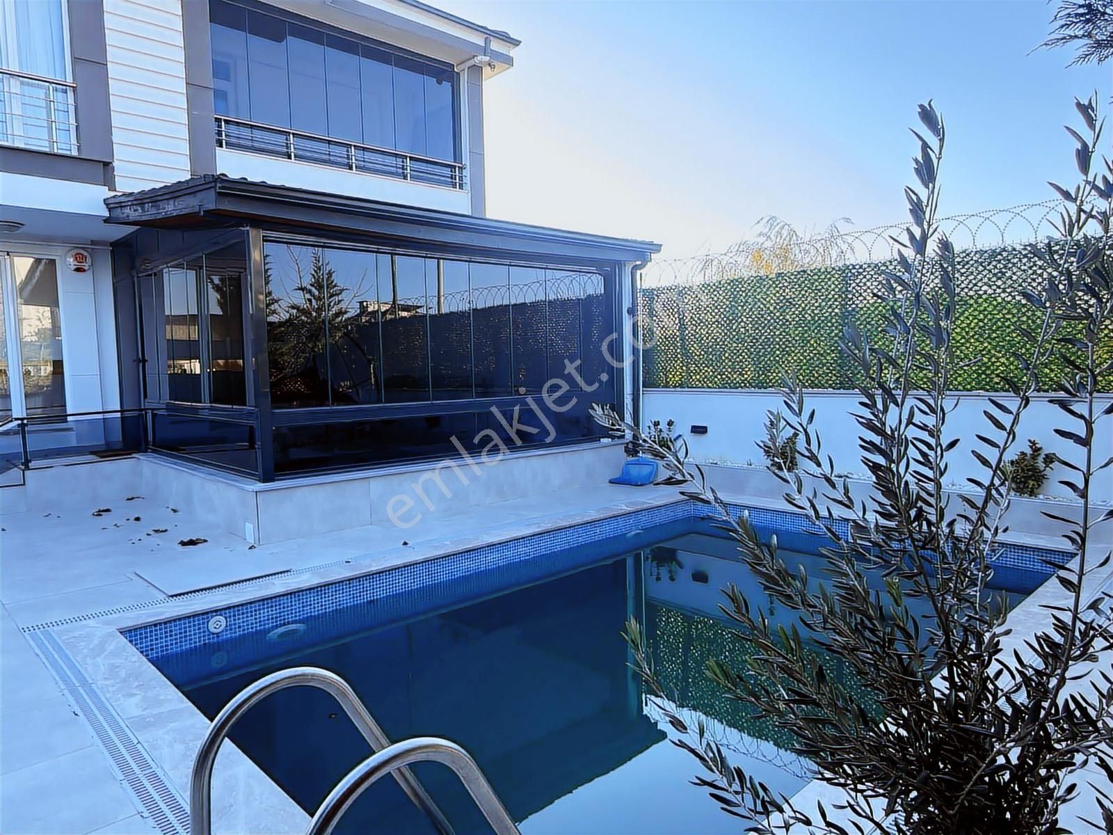 Değerine Değer Katan Bölgede Satılık Villa - Görsel 31