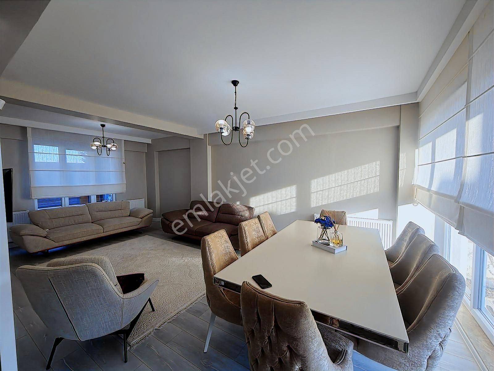 Değerine Değer Katan Bölgede Satılık Villa - Görsel 8