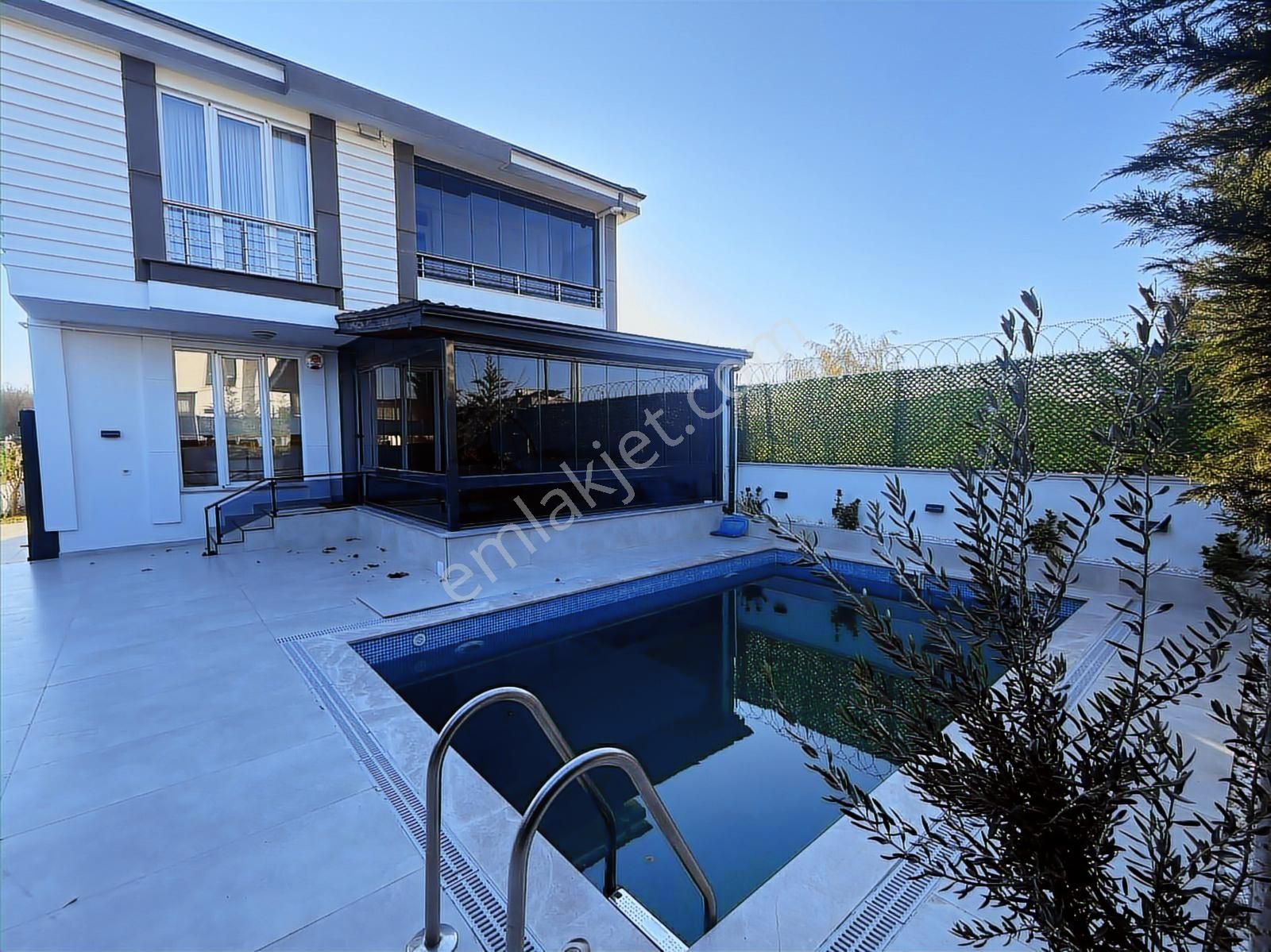 Değerine Değer Katan Bölgede Satılık Villa - Görsel 33