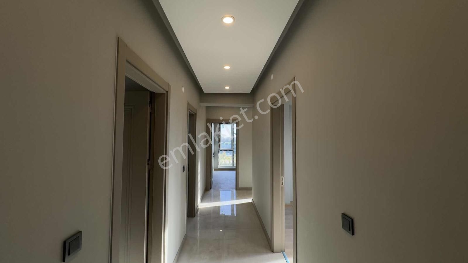 Çerkezköy Tepe Bölgesinde Lüks Kiralık 3+1 Daire - Görsel 12