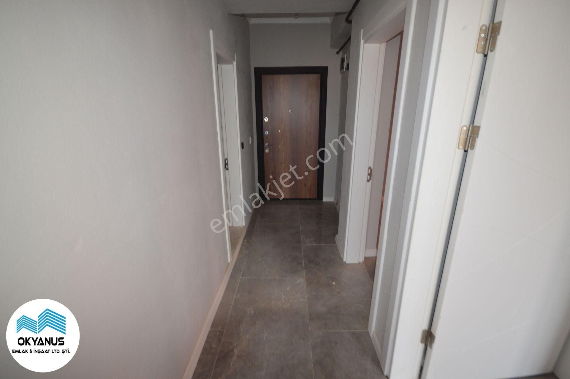 Sakarya Karasuda Havuzlu Site İçerisinde Bahçe Kullanımlı 2+1 Daire!!! - Görsel 24
