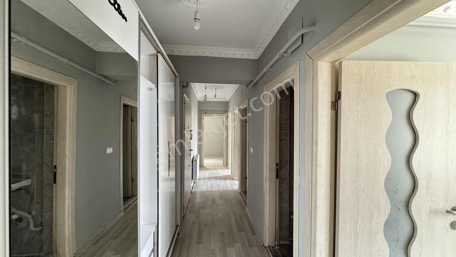 Çerkezköy Tepe Mevkiinde Kiralık 3+1 Daire - Görsel 3