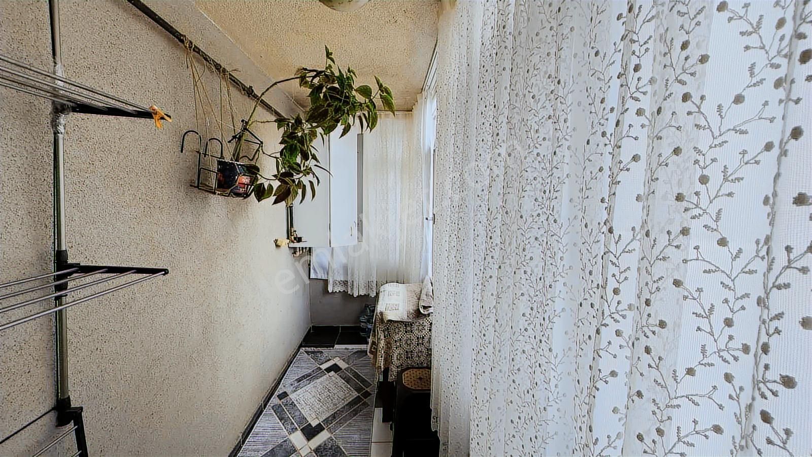 Çerkezköy Merkezde 3+1 Acil İhtiyaçtan Dolayı Satılık Daire - Görsel 2