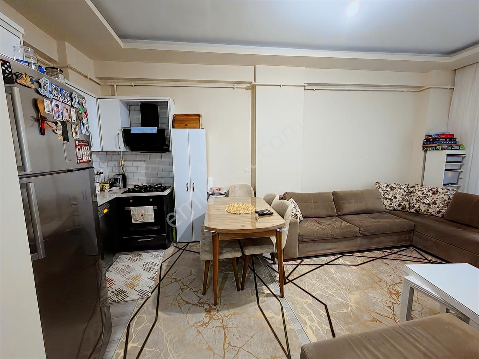 Çerkezköy'de Havuzlu Butik Site'de Kiracılı 1+1 Satılık Daire - Görsel 9