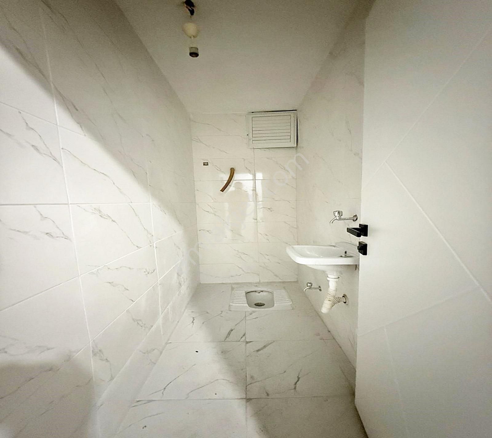 Esenyurt Kıraç İstiklal Mah. Tek Daire Üzeri 2.kat 2.940.000 Tl - Görsel 35