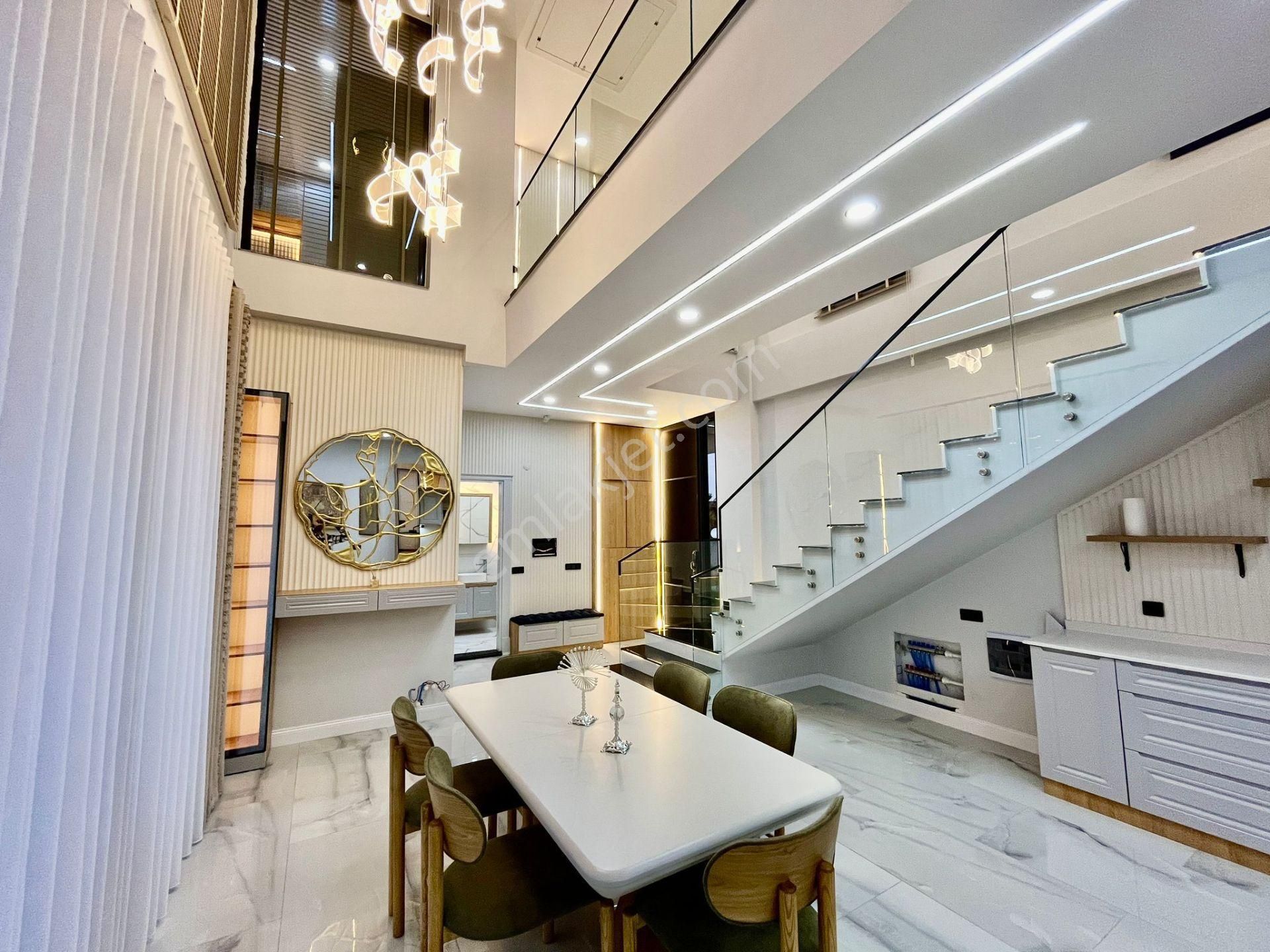 Didim Efeler Mah. 500 M2 Arsa İçinde 5+1 Ful Eşyalı Akıllı Sistemli Jakuzili Tam Müstakil Villamız - Görsel 32