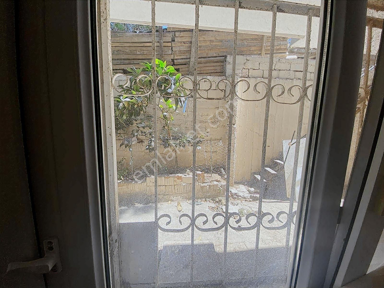 Eles Gayrimenkulden Satılık Ferah Mahallesinde 2+1 Bahçe Katı - Görsel 11