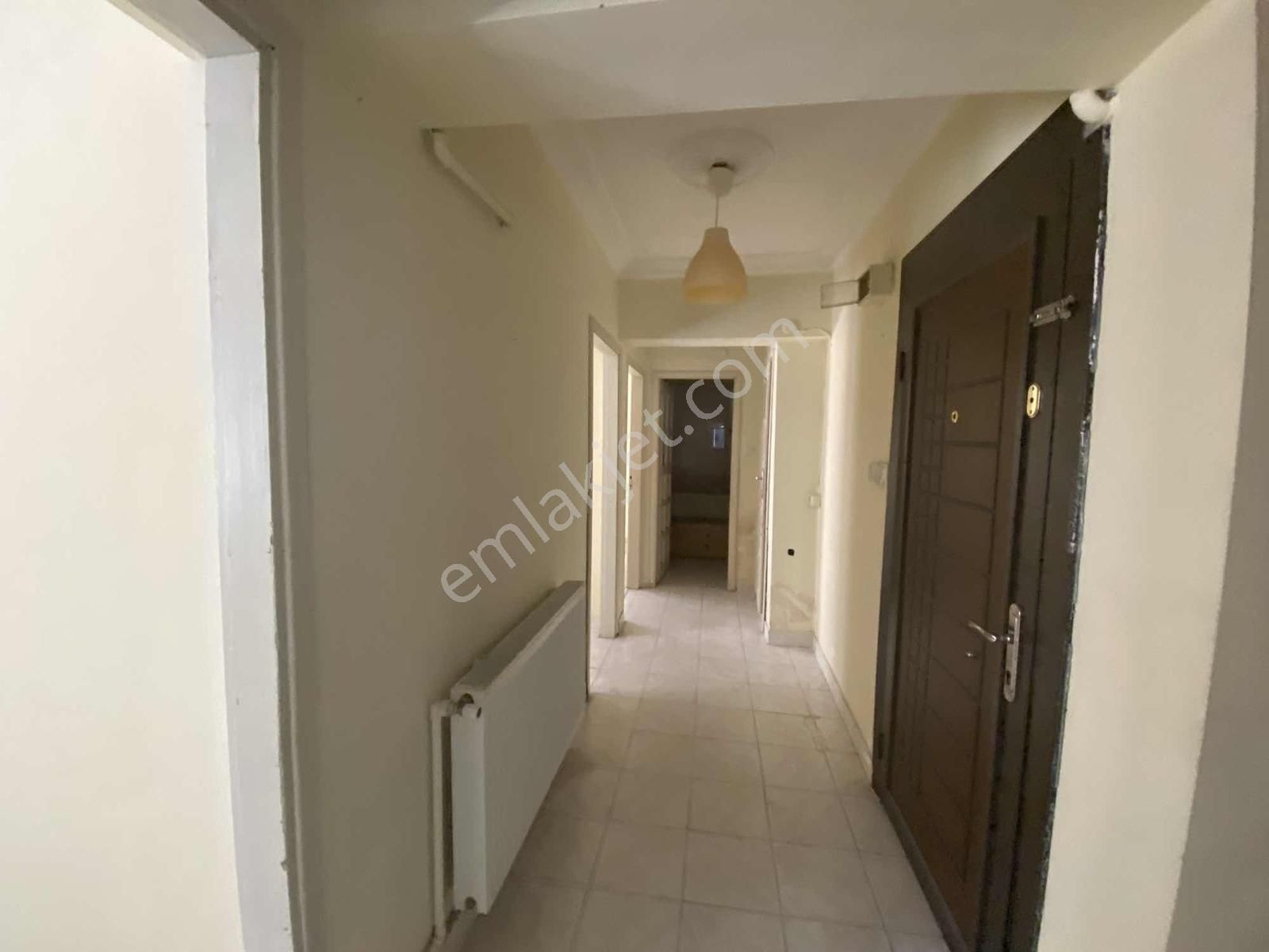 Eles Gayrimenkulden Satılık Ferah Mahallesinde 2+1 Bahçe Katı - Görsel 31