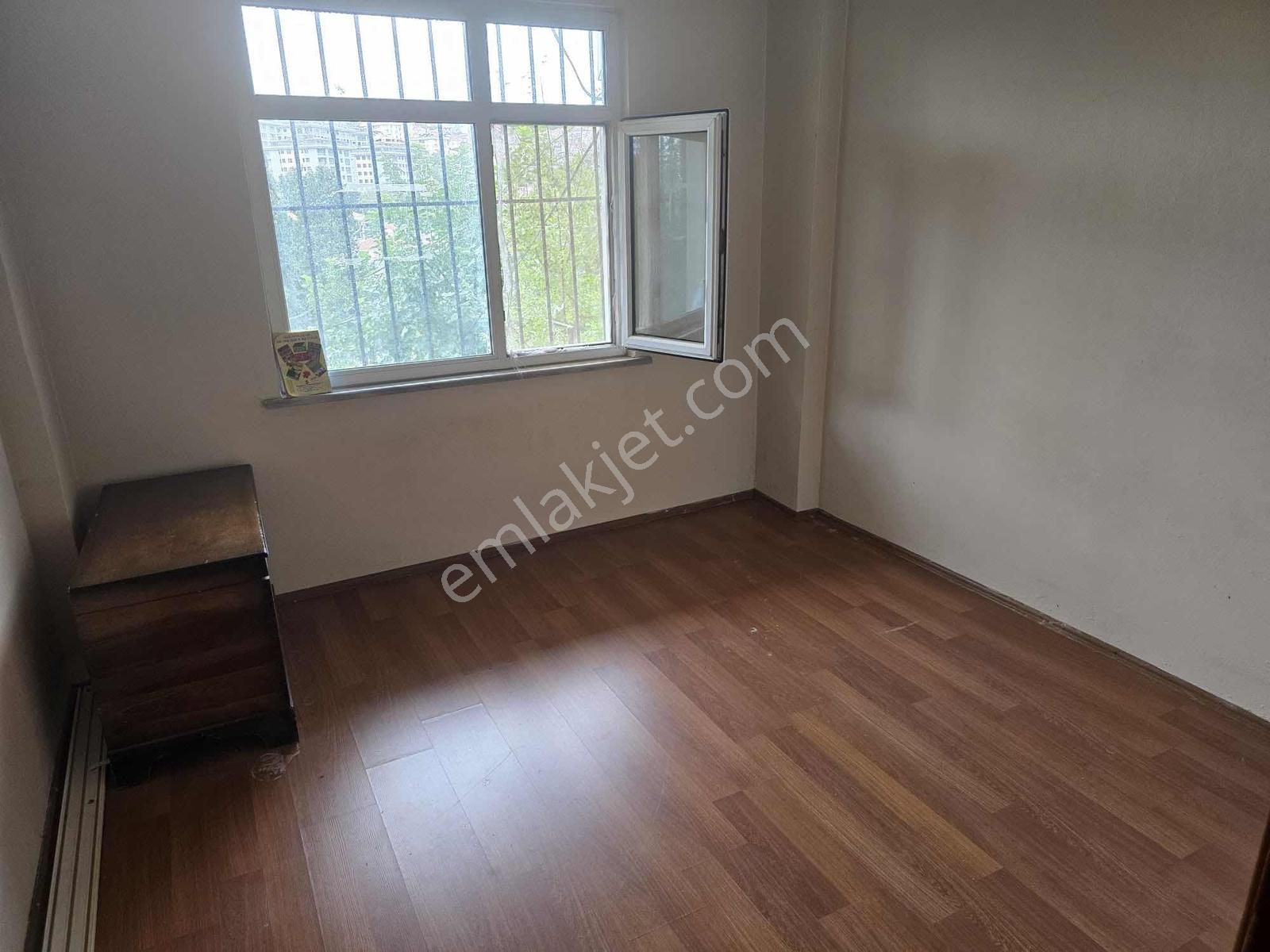 Kiralık Kazdal Caddesinde 2+1 Giriş Kat Daire - Görsel 7