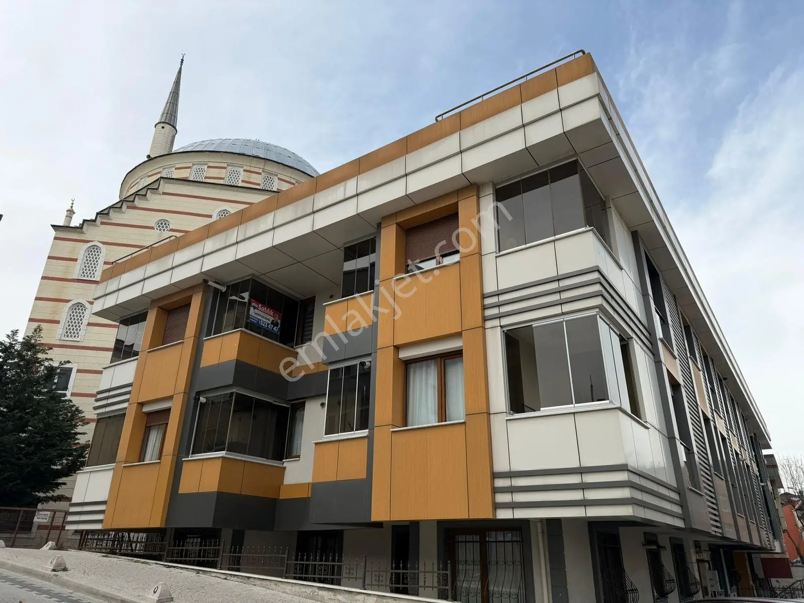 Kısıklıda 2 Ayrı Kullanıma Uygun Lüks Dubleks 4+2