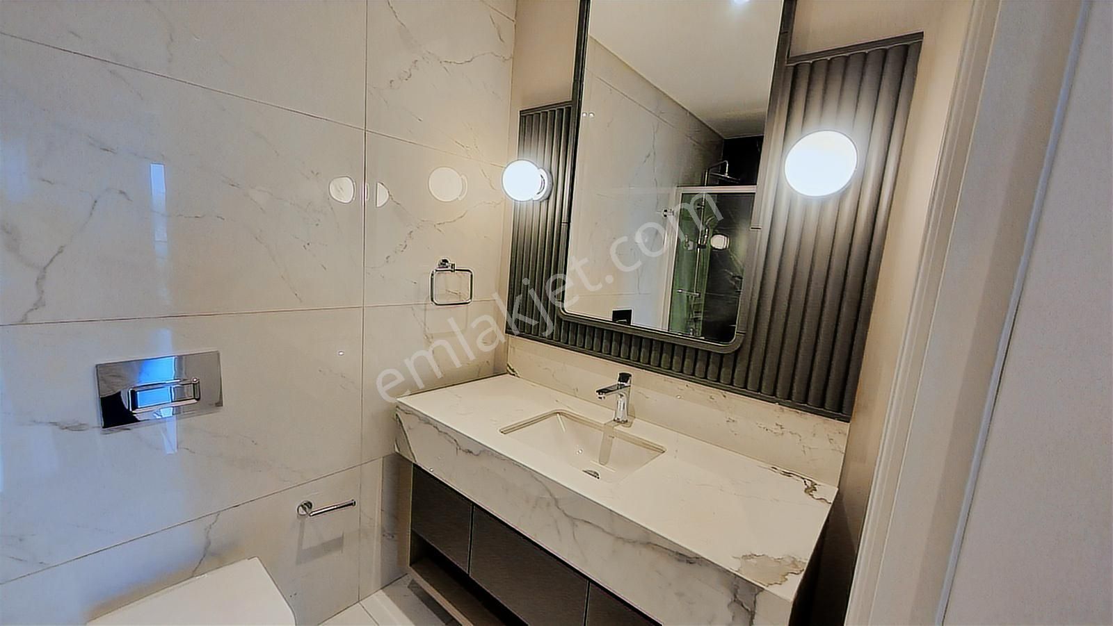 Akzirve Topkapı 29'da 4+1 Kiralık Daire Güvenlik Havuz Otopark - Görsel 13