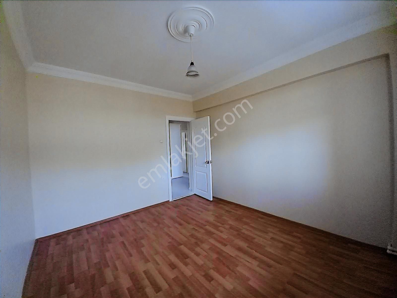 19 Mayıs Mahhalesinde 3+1 Kiralık Daire - Görsel 8