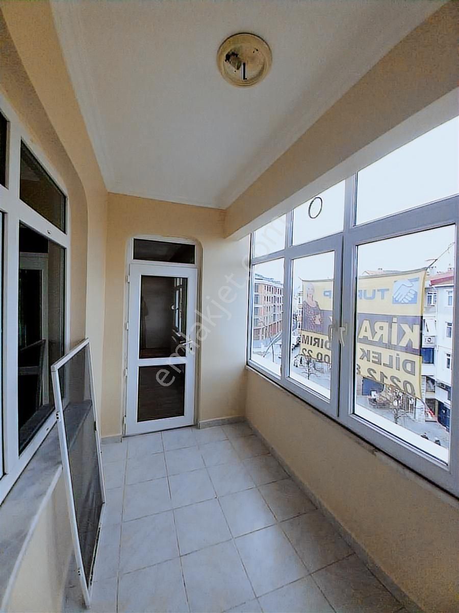 19 Mayıs Mahhalesinde 3+1 Kiralık Daire - Görsel 9