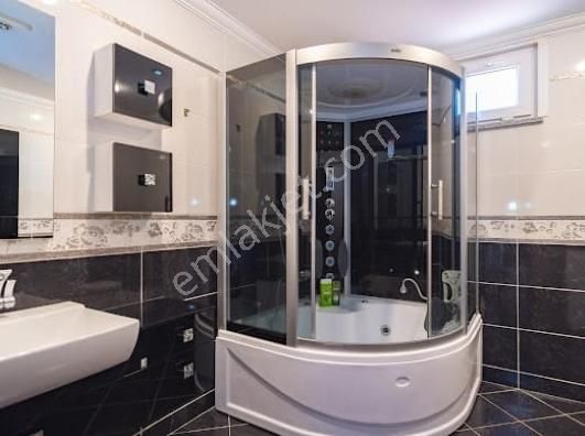 Fatih Mah.de Deniz Manzaralı, Müstakil Girişli,e5e Yakın Villa - Görsel 6