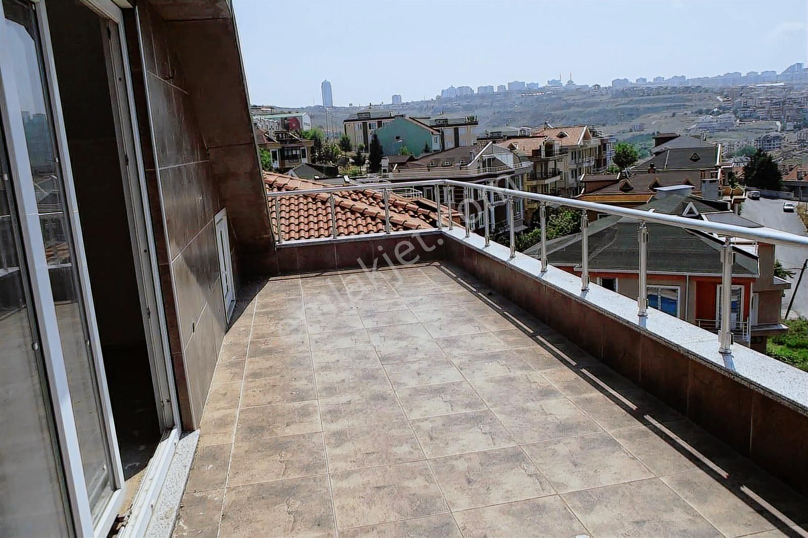 Fatih Mah.de Deniz Manzaralı, Müstakil Girişli,e5e Yakın Villa - Görsel 29