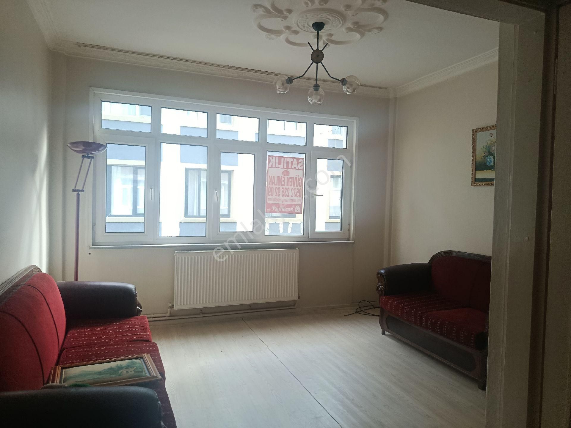 Fatih Kocamustafapaşa Cumartesi Pazarında Satılık 1