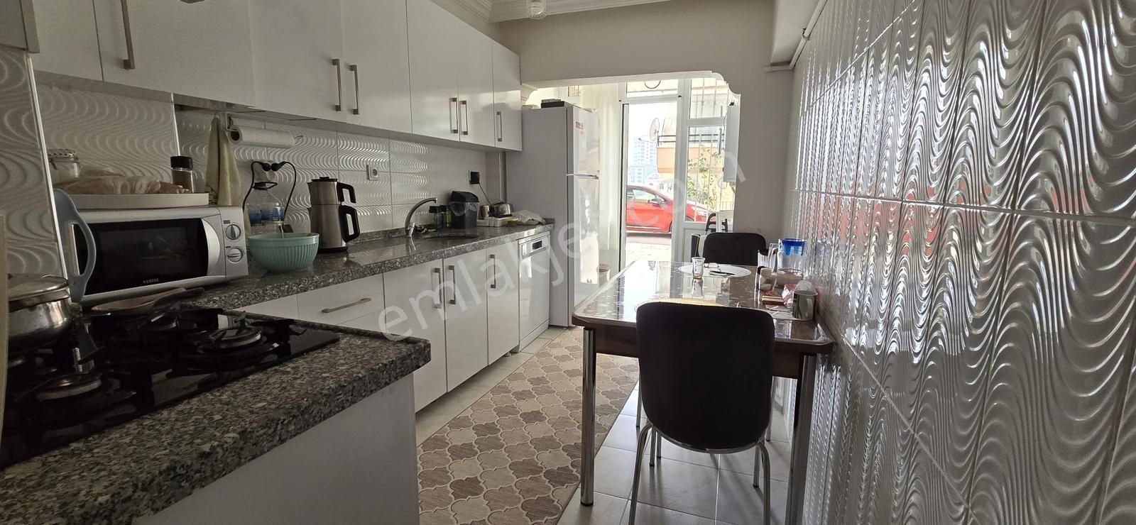 Bahçelerüstü Mah 2+1 Geniş Ve Yapılı Bahçe Katı Güney Cephe 95m2 - Görsel 19