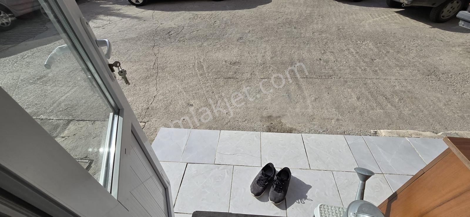 Bahçelerüstü Mah 2+1 Geniş Ve Yapılı Bahçe Katı Güney Cephe 95m2 - Görsel 18