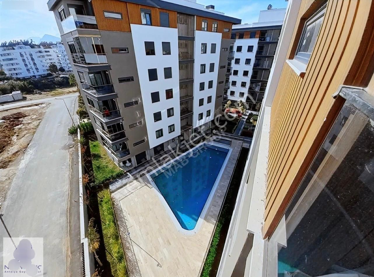 Antalya Konyaaltı Uncalı Mahallesinde Havuzlu Güvenlikli Sitede Doğalgaz Kombili Kiralık 2+1 Daire - Görsel 16