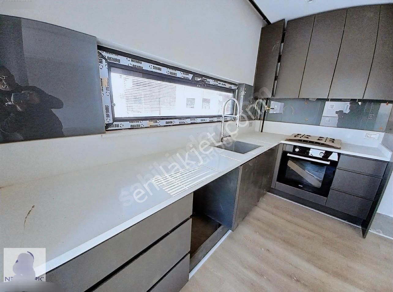 Antalya Konyaaltı Uncalı Mahallesinde Havuzlu Güvenlikli Sitede Doğalgaz Kombili Kiralık 2+1 Daire - Görsel 11