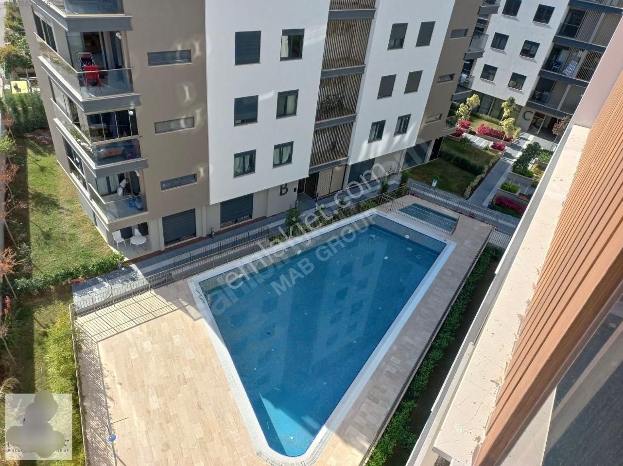 Antalya Konyaaltı Uncalı Mahallesinde Havuzlu Güvenlikli Sitede Doğalgaz Kombili Kiralık 2+1 Daire - Görsel 15