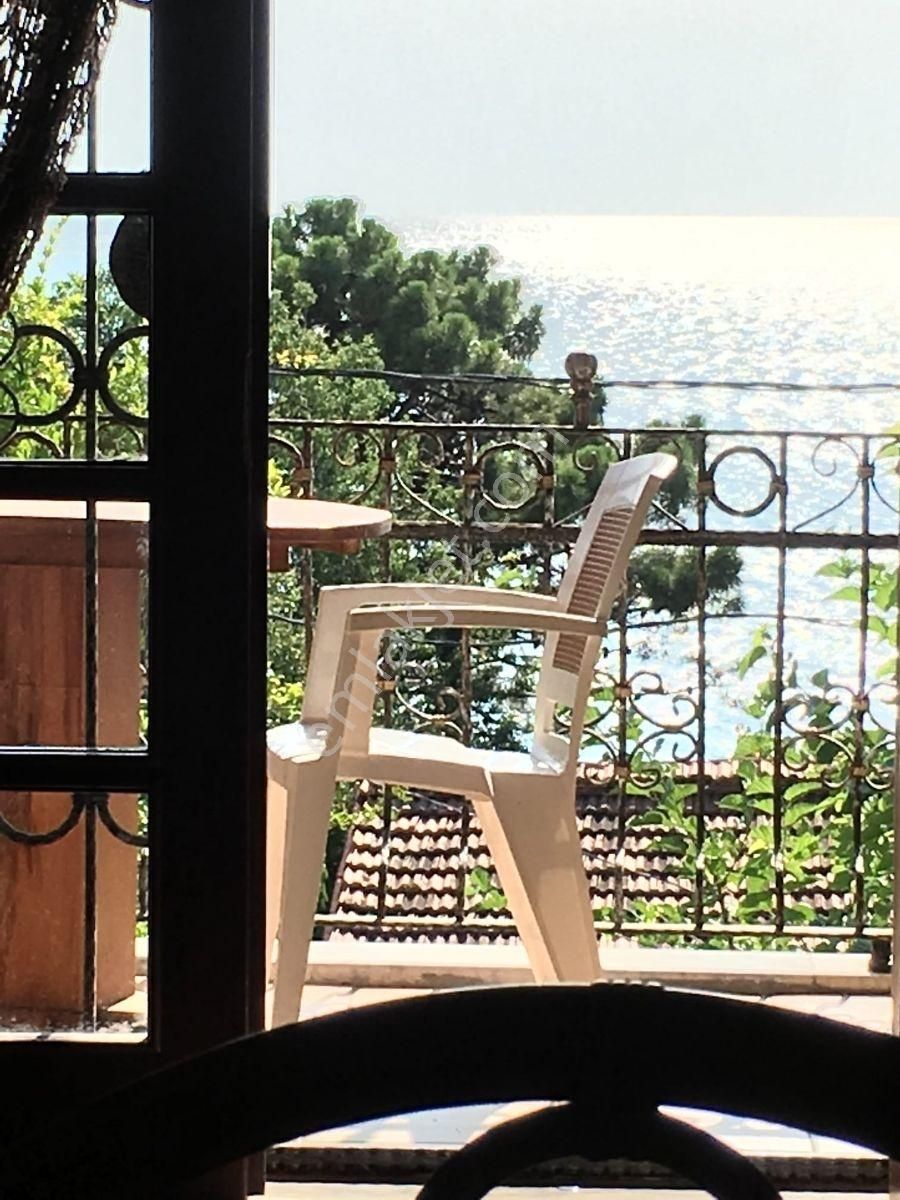 Beylikdüzü Gürpinar Pekmezde 481m2 Arsada Deniz Manzarali Villa - Görsel 18