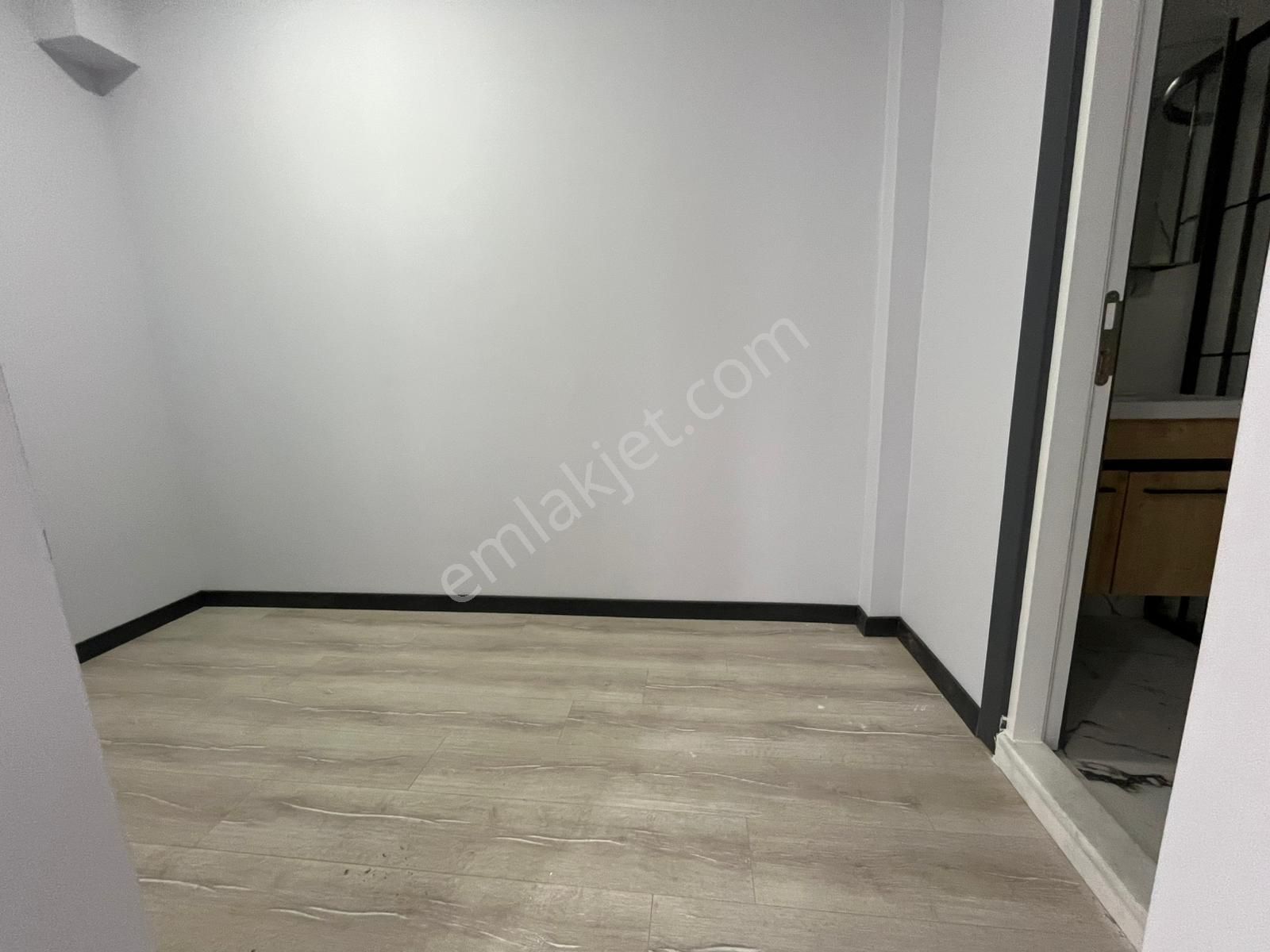 Tuncay Kartal'dan Çamlıca Mh Özel Garajlı İskanlı Köşe 3+1 Daire - Görsel 21